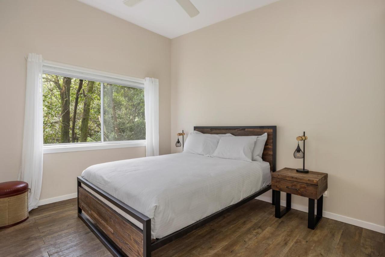 Inner Glen Apartment *